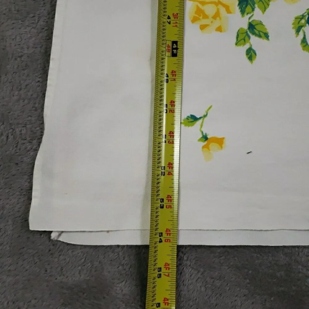 VTG Cloth Tablecloth Yellow Cabbage Rose Rectangle 54